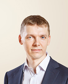 Андрей Гущин вики.jpg